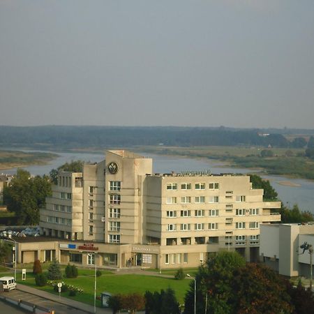 Viesbutis Jurbarkas Hotel Bagian luar foto