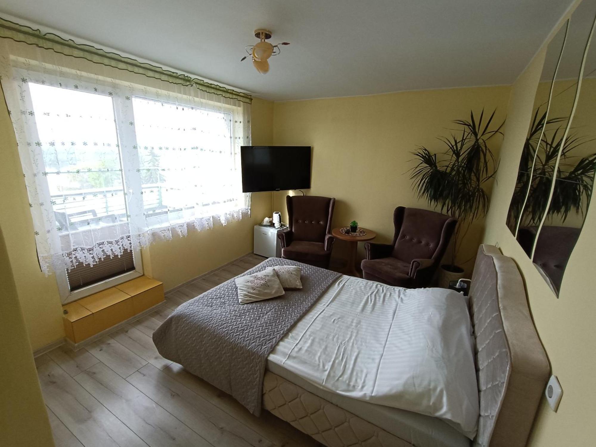 Viesbutis Jurbarkas Hotel Bagian luar foto