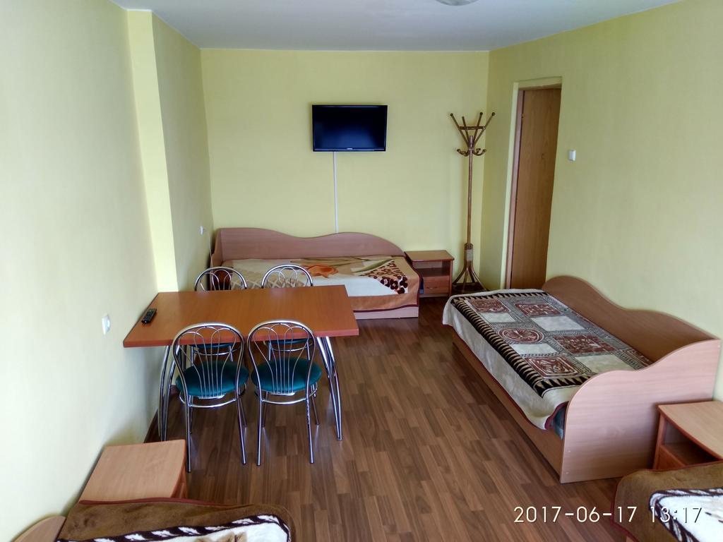 Viesbutis Jurbarkas Hotel Bagian luar foto