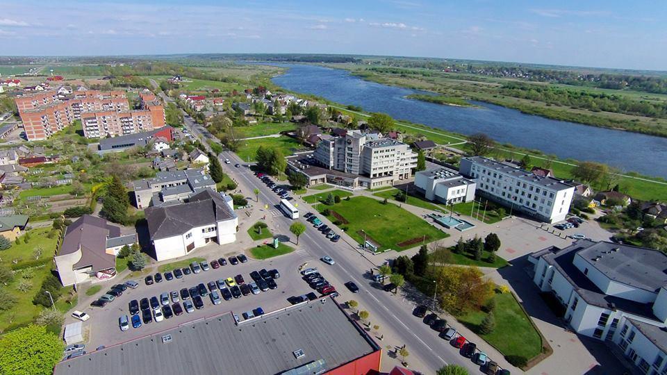 Viesbutis Jurbarkas Hotel Bagian luar foto