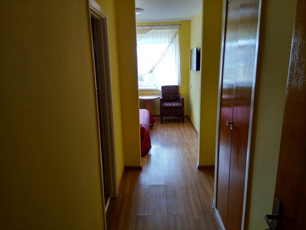 Viesbutis Jurbarkas Hotel Bagian luar foto
