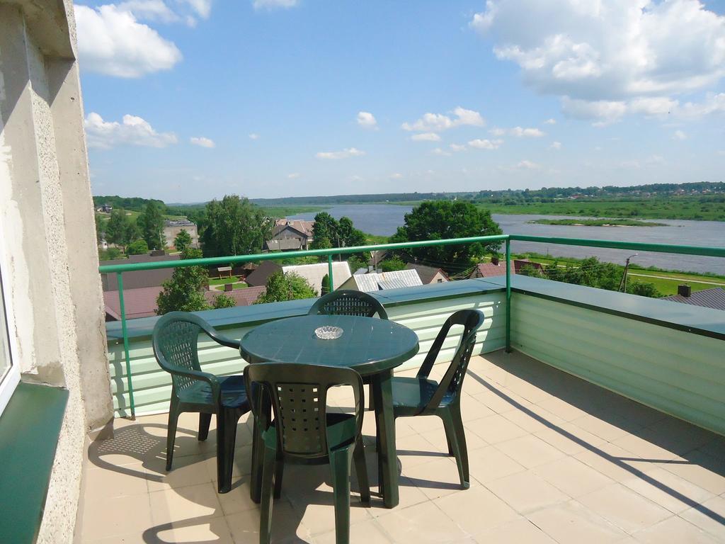 Viesbutis Jurbarkas Hotel Bagian luar foto