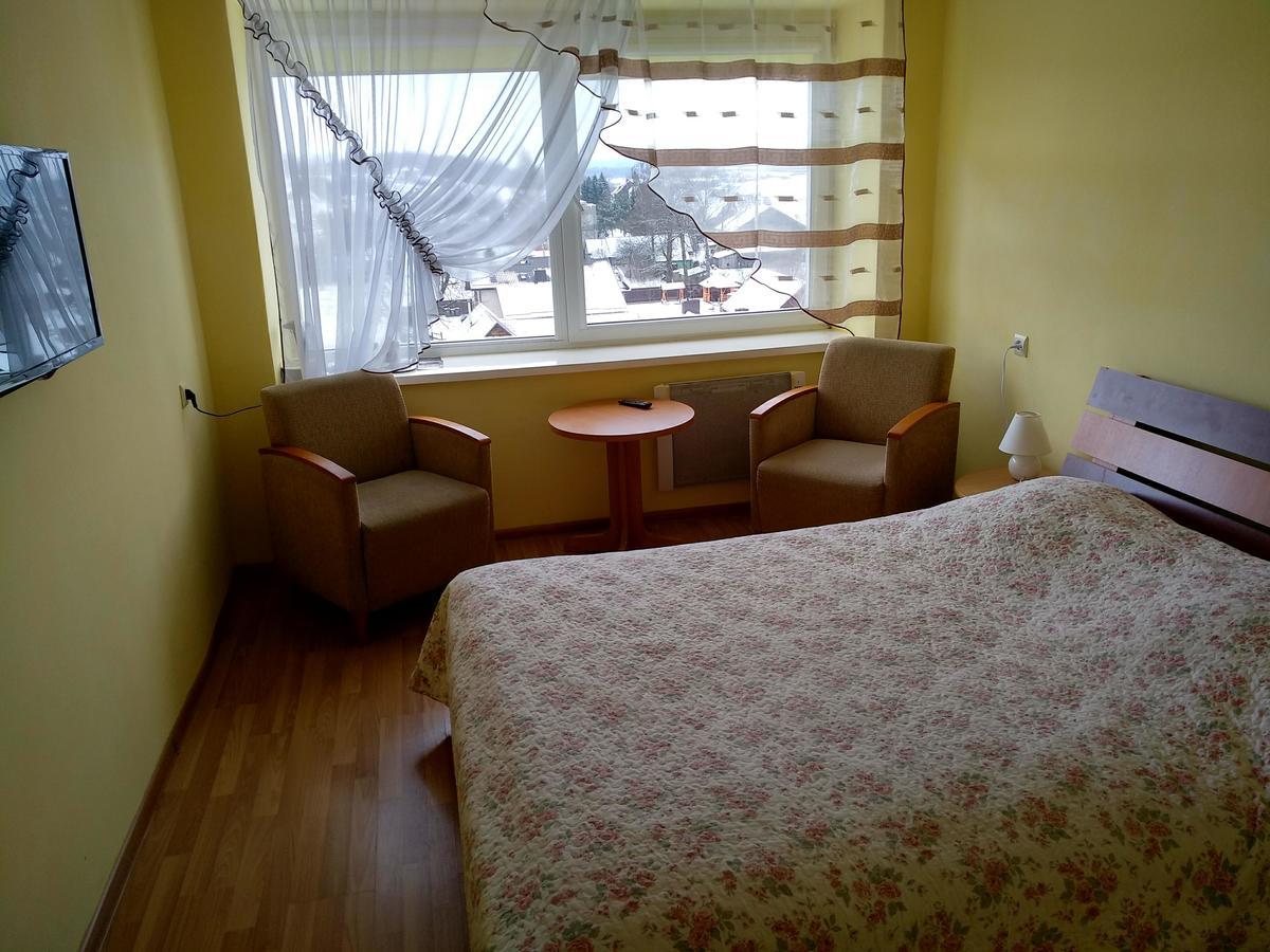 Viesbutis Jurbarkas Hotel Bagian luar foto