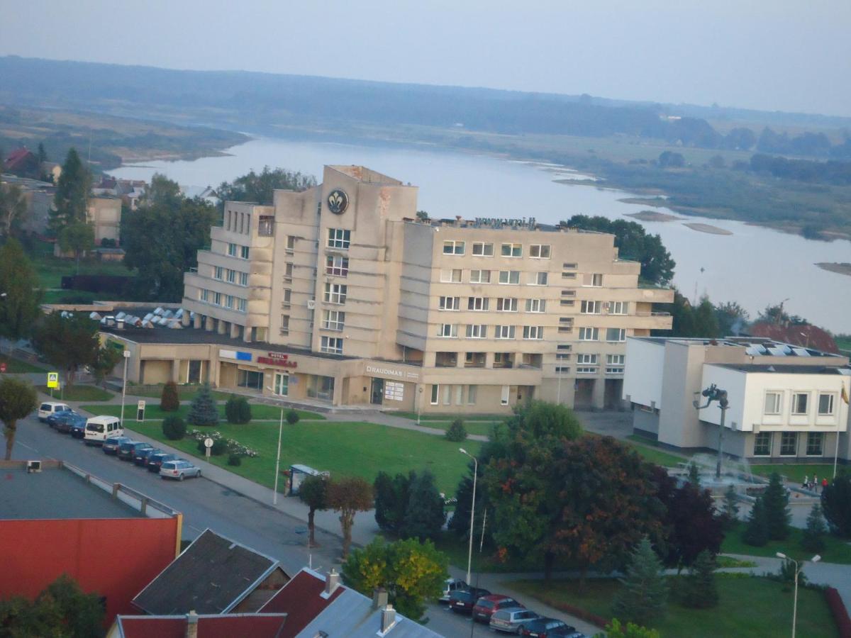 Viesbutis Jurbarkas Hotel Bagian luar foto